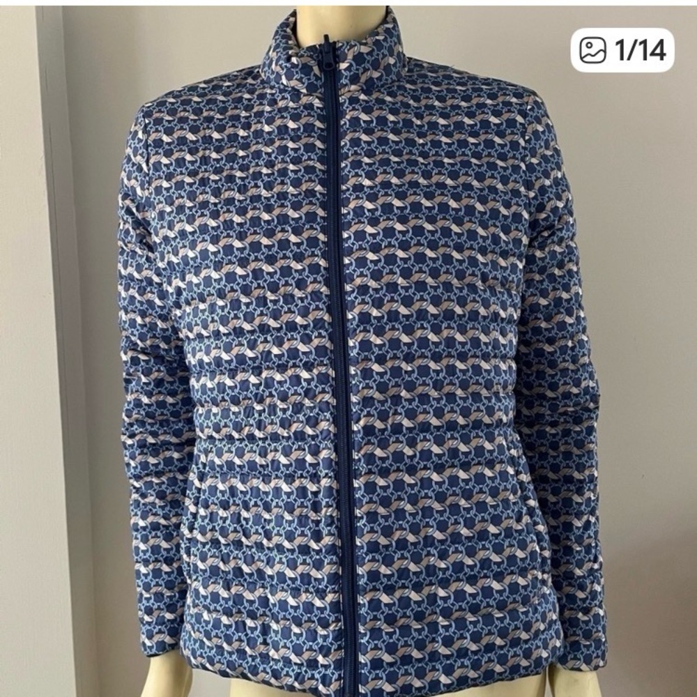 J. McLaughlin Navy andChain Patterned Puffer Jacket
